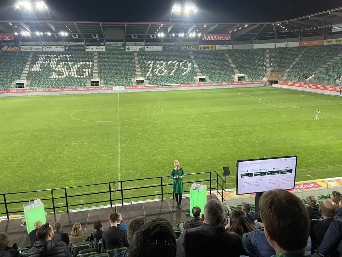 St. Galler Leadership Tag mit Nacht <a href="/leadershiptag/">St. Galler Leadership-Tag mit Nacht</a> @HeikeBruch <a href="/FCSG_1879/">FC St.Gallen 1879 GRÜEWISS IM HERZ</a>