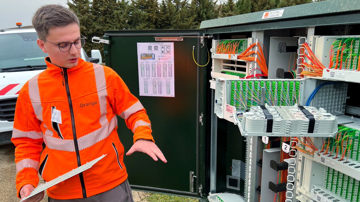 OrcelAlexandre's tweet photo. L'ensemble des logements de la commune de #Chitry dans l'#Yonne est raccordable à la #Fibre ! 🥳
Bravo à nos collaborateurs et partenaires pour cette belle avancée. 👏
#Ftth @YonneNumerique https://t.co/aHUtS6RQ2Y