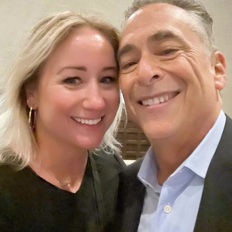 itsbossible's tweet photo. #FindYourInnerBoss Tip: Conferences & other networking events are great opportunities to connect with mentors in your field & hear great advice. @jess_maze_ had a great time attending the @NAMWOLF conference in San Antonio last week, where she connected with mentor @JoelStern7 https://t.co/9a5nqFopTB