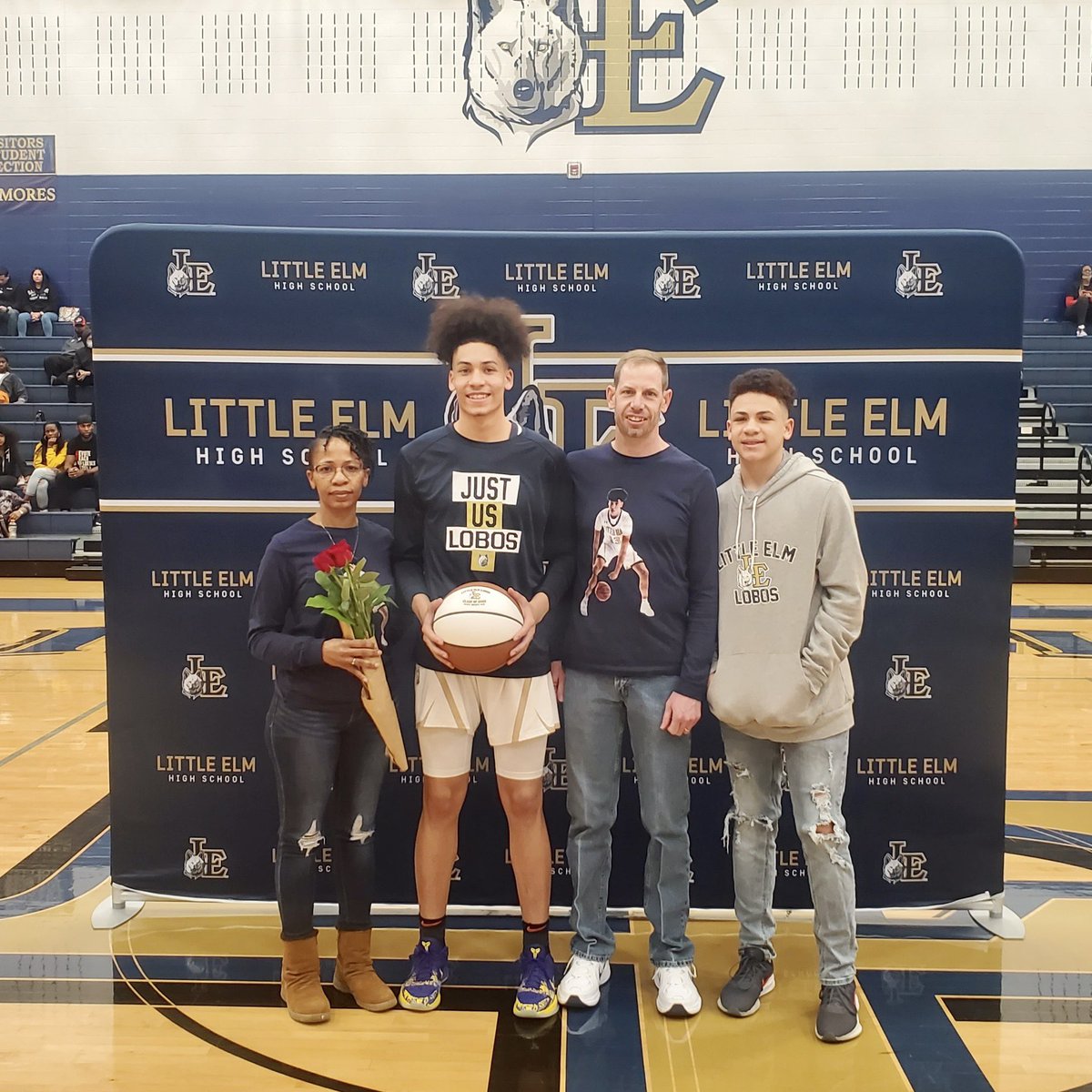 LEBoysLoboHoops's tweet photo. In closing out the 2021-2022 season with our end of the year banquet last night, we would like to wish our senior student-athletes the best of luck with their future endeavors. Keep #Hunting @LEISDAthletics https://t.co/VkVWVPSWiY