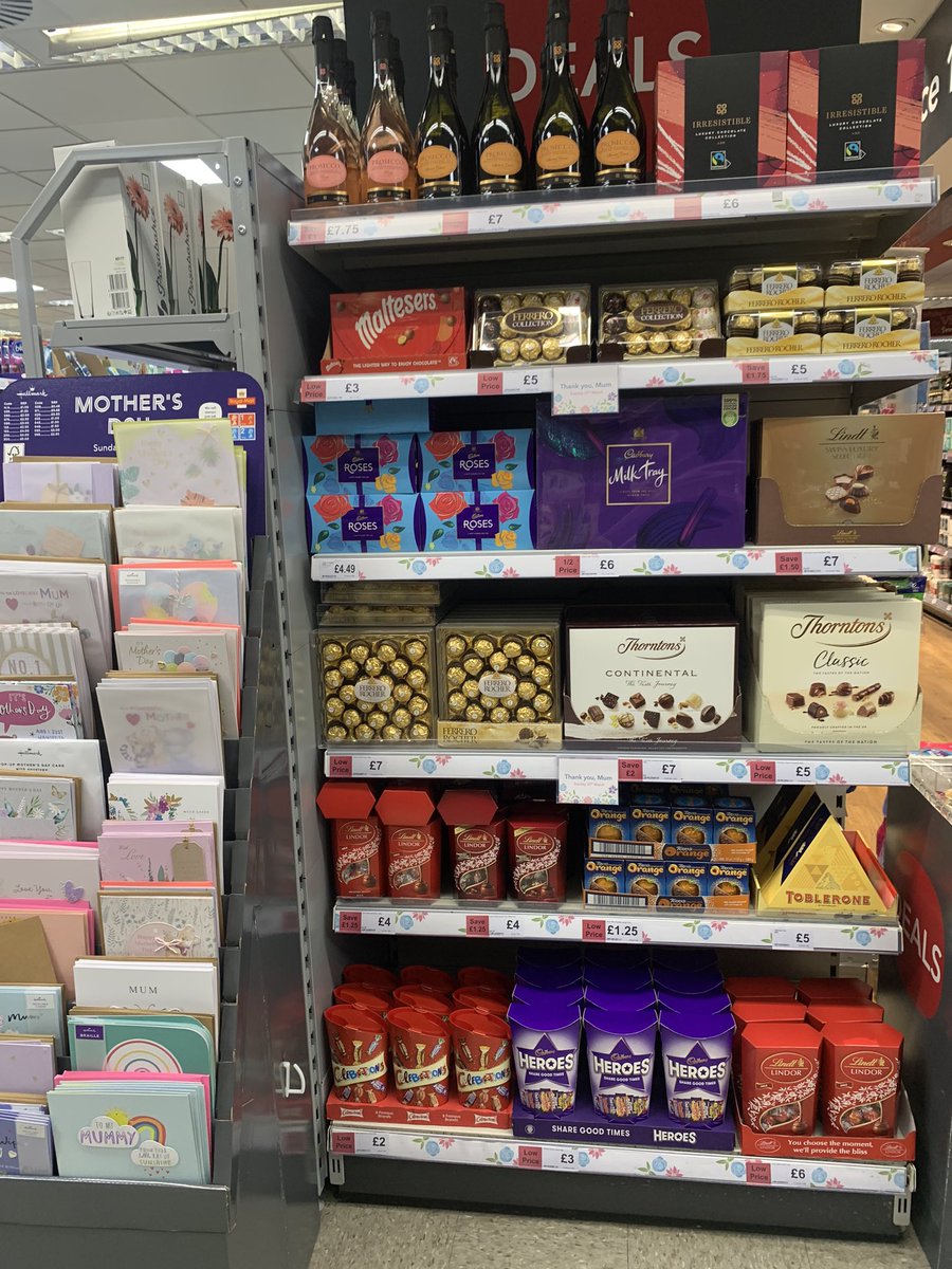Bethany_194's tweet photo. All ready for Mothers Day at Broughton Astley 🥰 @Cpowers1996 @Karen_Pollard1 @YvonneKS11 https://t.co/iDdbxD4Uop