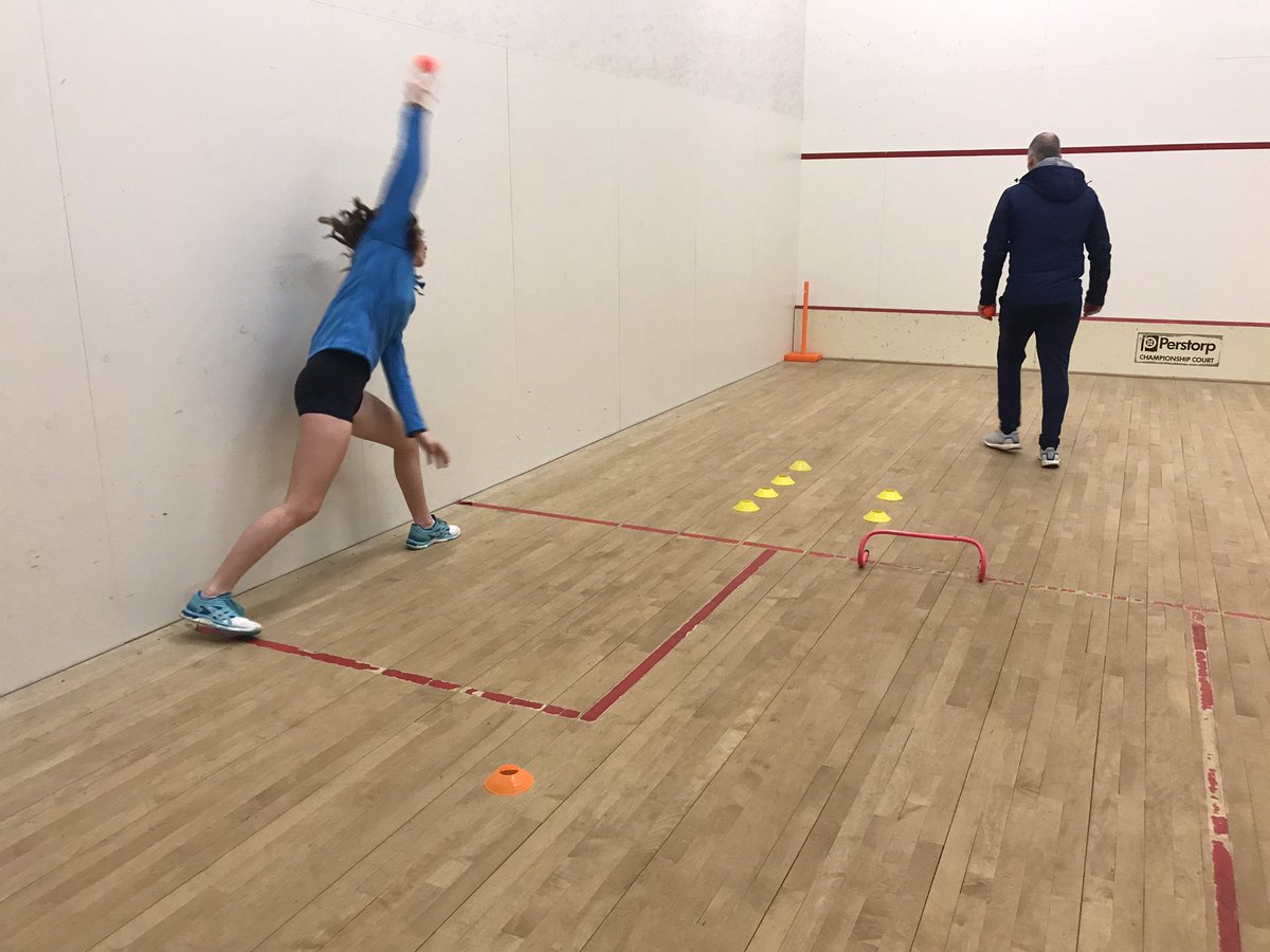 NHS_Sport's tweet image. Improvisation in the squash courts #BowlingTech #RainStoppedPlay #KeepingActive