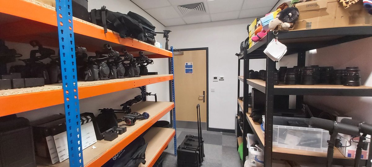 MbroFilm&Media tweet media