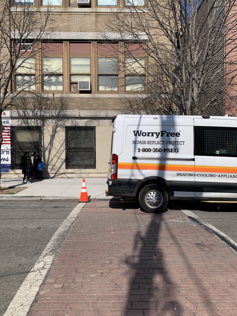 therealTman's tweet photo. @PSEGdelivers  You have a truck blocking a crosswalk in front of P.S. 5 in Jersey City right now during pick-up. Do your drivers really have that much disdain for my kids’ safety? https://t.co/jr4PitAPRs