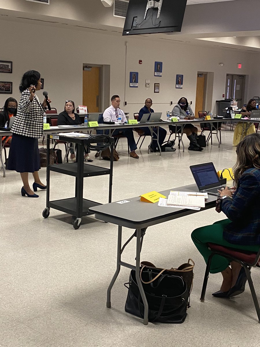 staugustapastor's tweet photo. Spending time with our new principals (1st and 2nd year) digging deep into data and planning for instructional focus for the new school year-compelling instruction, consistent actions for consistent results https://t.co/Ohx5vfP47H