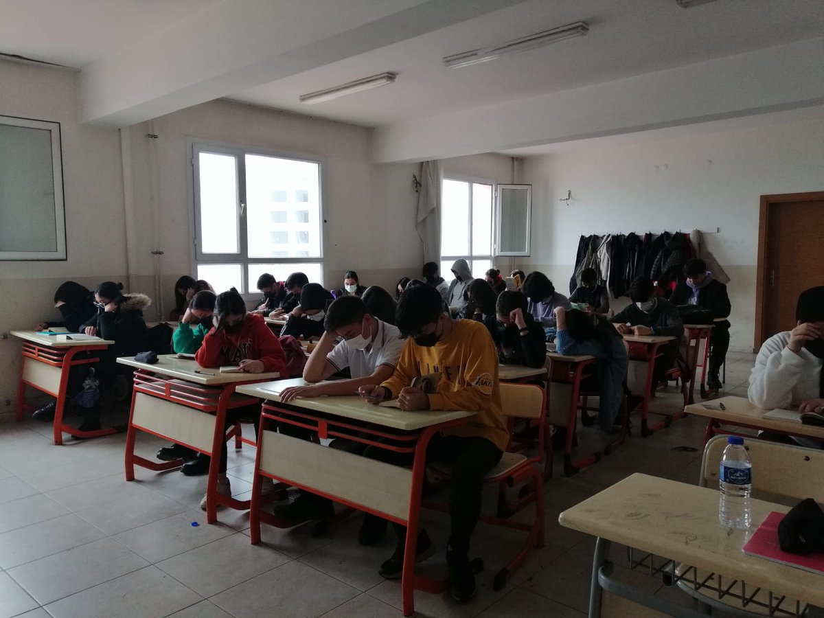 AliKOCER_'s tweet photo. Biz okuruz ve okuyacağız
Adnan Oğuz Anadolu Lisesi Ailesi 
#osmaniyeokuyor https://t.co/Y2Z2AubKxw