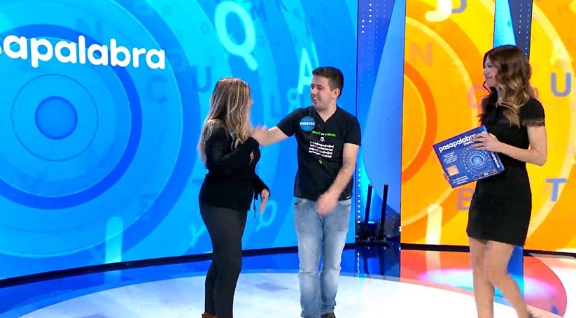 PasapalabraA3's tweet photo. Merce no ha conseguido vencer a @OrestesBarbsalc, ¡pero se lleva a casa el juego de #Pasapalabra! #Pasapalabra475
En directo: https://t.co/DyOMSfTBlE https://t.co/dyhxEc1LO7