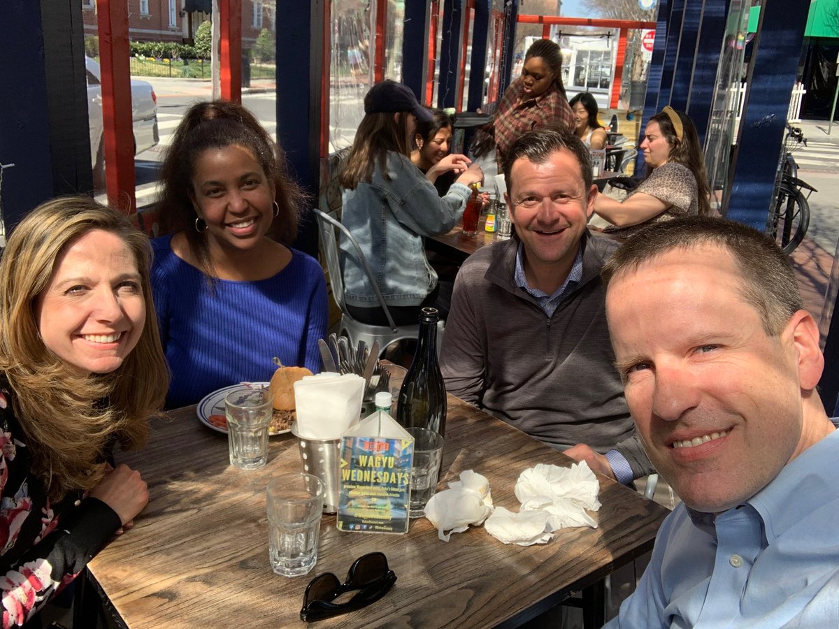 AleisStokes's tweet photo. So amazing to get the incredible @ICBA communications team together for lunch on this beautiful day in DC. So fortunate to work with such a dedicated and talented group. Thanks for all you do @ThomasICBA @ICBA_nswann @robbirgfeld. #banklocally #dinelocally https://t.co/AKU3QfmRPf