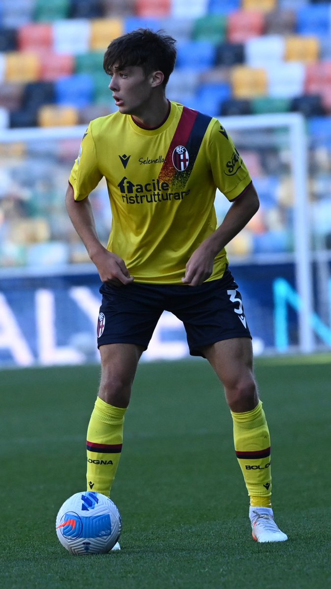 BolognaFC1909en's tweet image. Didn't think we'd forget, did you? 😉

To celebrate his first senior Scotland call-up, this week's #WallpaperWednesday is dedicated to our Wee Aaron 🏴󠁧󠁢󠁳󠁣󠁴󠁿

#WeAreOne