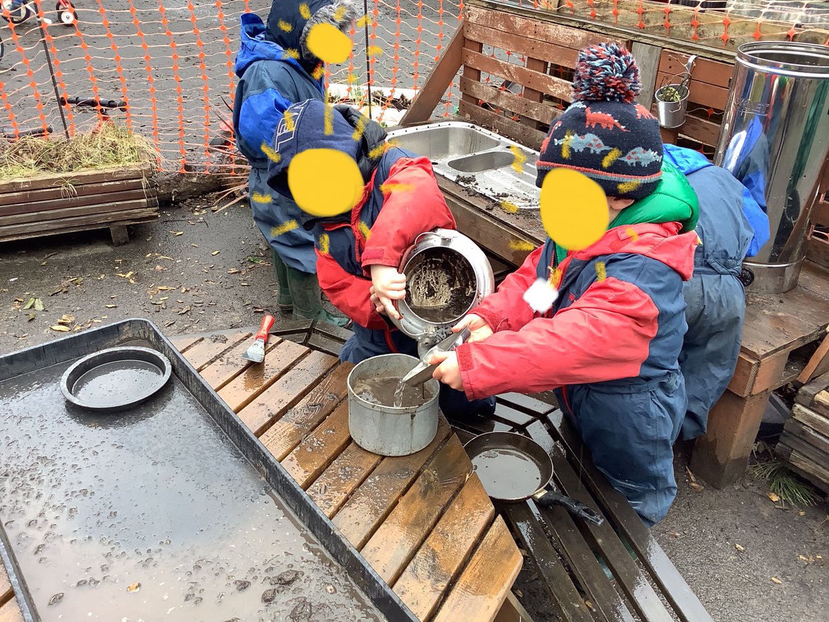 BalgreenNursery's tweet photo. Working together to make “the biggest cake in the world”. Wonderful collaboration and sharing of ideas and skills. https://t.co/PgpgwiFBEc
