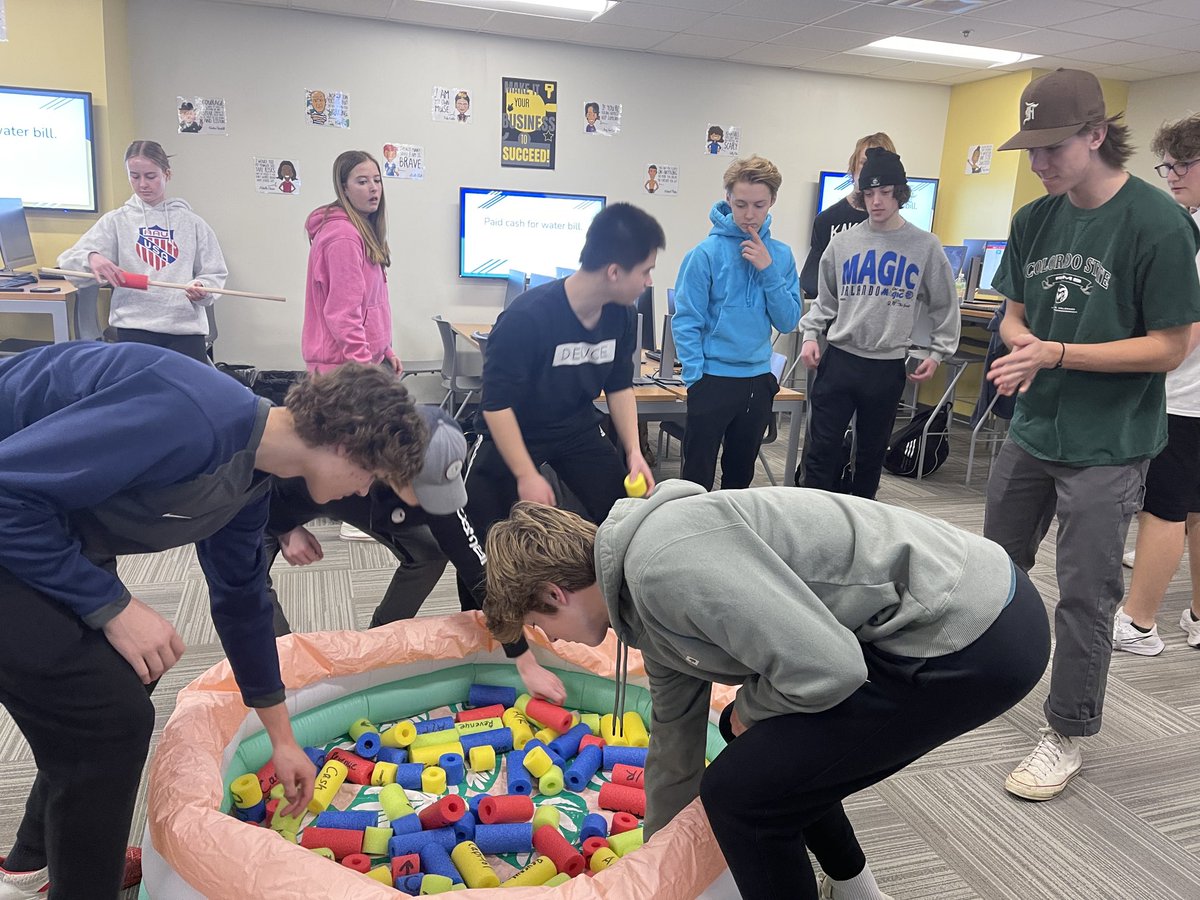 Sue Simonson tweet media