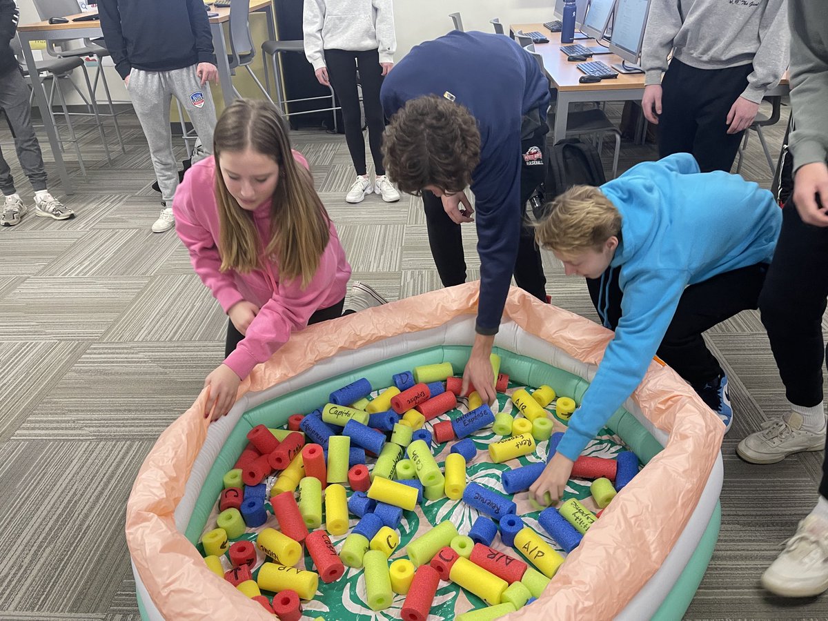 Sue Simonson tweet media