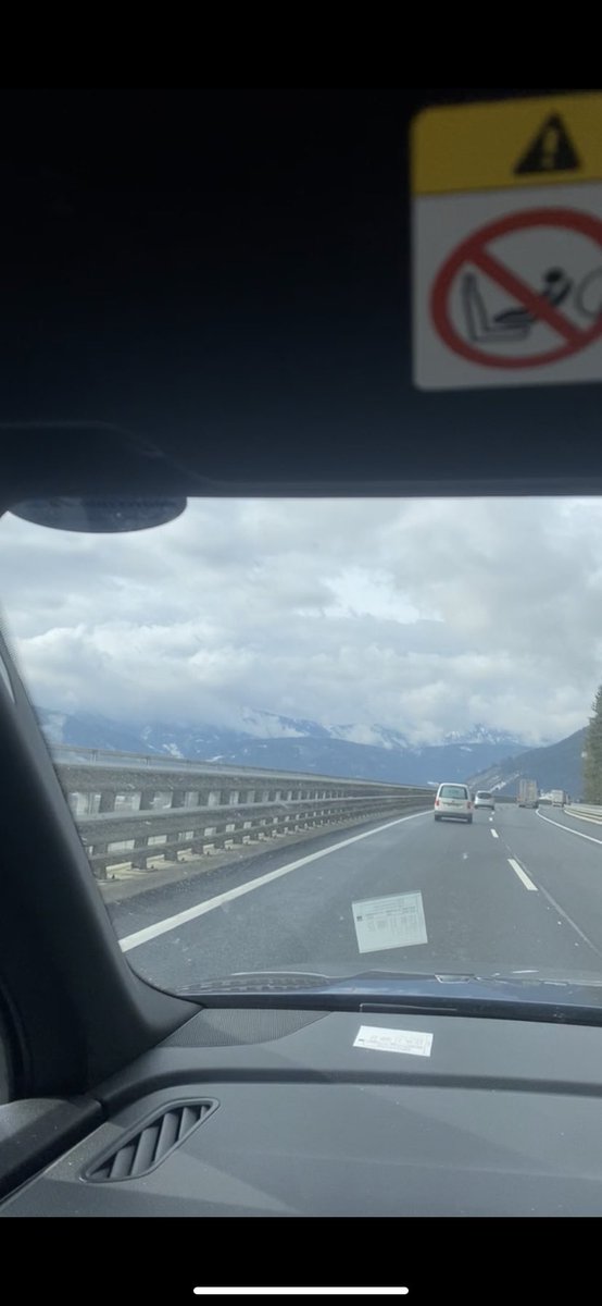 sanny_rfc's tweet photo. Fae deed ends tae building sites tae drivin in the clouds, 11 countries 36hours aw tae see the rangers🇬🇧 @RangersFC https://t.co/mSbkDv2j2b