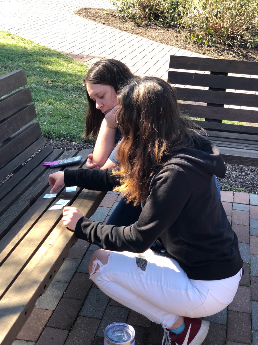 KCapLiteracy's tweet photo. Thinking about spelling instruction is better in the sunshine! #ETownLiteracyMethods @EDDeptEtown @EtownCollege https://t.co/mXJsVm1GUz
