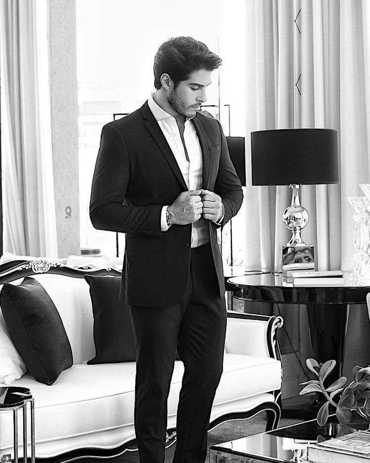 من هو الشخص الذي تثق فيه ( اخ/ الصديق / الحبيب )