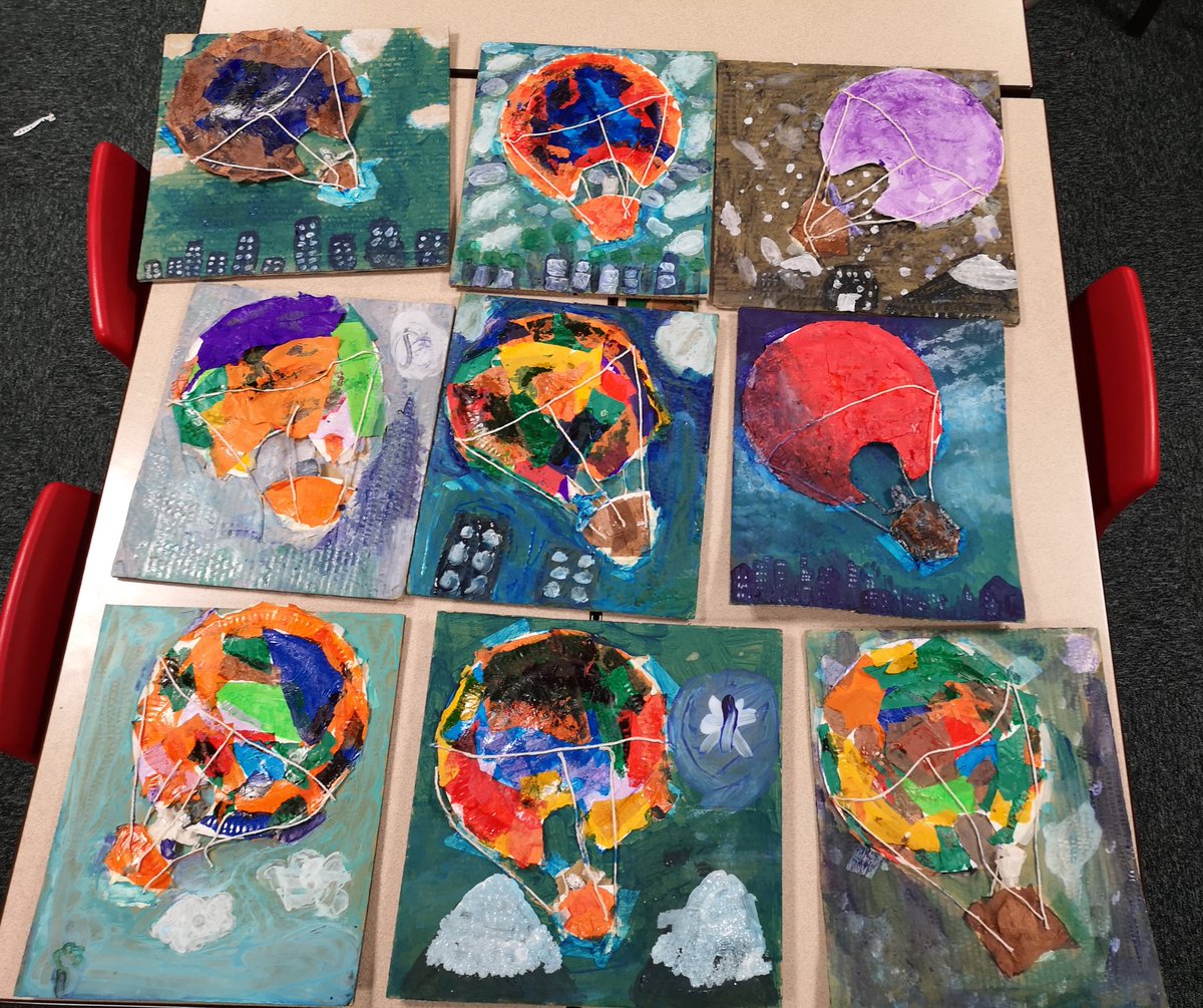AimeeAll1's tweet photo. Our dedicated Y3/4 #artsandcrafts After School club @ParklandsLeeds @chrisdysonHT with their finished @DarrellWakelam Hot Air Balloon Masterpieces
#recycling #cardboardart #ArtRecycling #craftsforchildren
Beautiful pictures to take home.
They are so proud!
Sensational! https://t.co/iPBBtHcg59