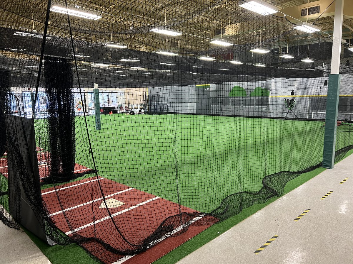 SVSBaseball2021's tweet photo. Introducing your newest training facility in the triangle and in NC! With over 15,000 Square Ft. and a full staff of instructors we have A LOT to offer. Here’s a sneak peak of everything! 👀 @JordanToney1 @Nflash20 @B_klay   &amp; Colin Davis! https://t.co/DBxDItAGWI