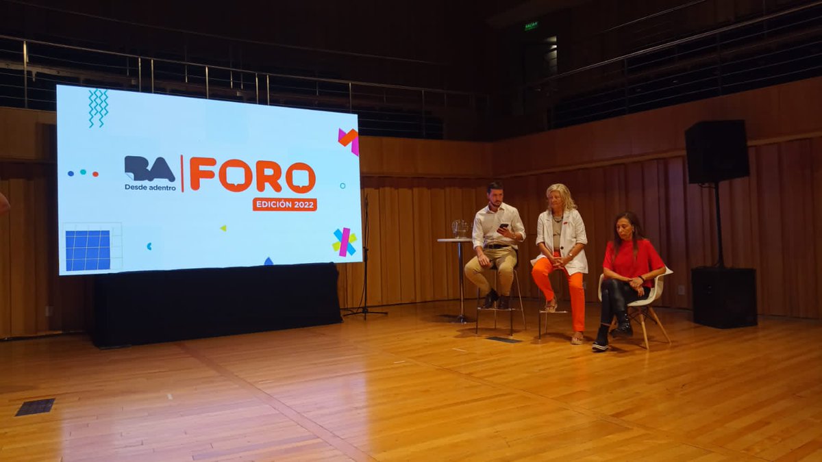 bacomuna3's tweet photo. Plan de Gestión de la Ciudad 2022
Hoy, en la Usina del Arte, Sala de Cámara
Comunas de la Ciudad "La cercanía en primera persona"
Expositores: @ballan_federico (Presidente Comuna 6), @FlorScavino13 (Presidenta Comuna 13) y @silvia_collin (Presidenta Comuna 3).
#comuna3 #baForo https://t.co/zQxYYEfE5v