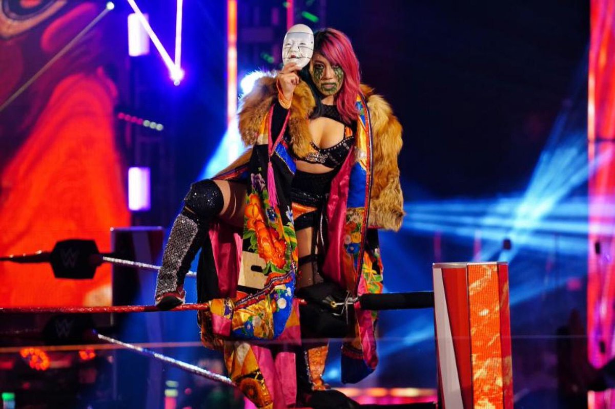 Аски сегодня. Asuka WWE. Asuka WRESTLEMANIA 38. WWE Asuka 2022. Asuka WWE 2023.