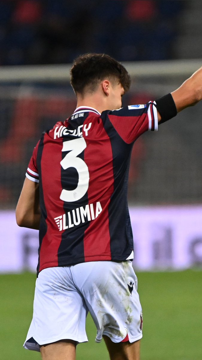 BolognaFC1909en's tweet image. Didn't think we'd forget, did you? 😉

To celebrate his first senior Scotland call-up, this week's #WallpaperWednesday is dedicated to our Wee Aaron 🏴󠁧󠁢󠁳󠁣󠁴󠁿

#WeAreOne