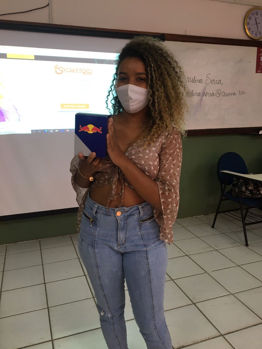 apsychosis_'s tweet photo. Bem-vindos calouros de mamãe ❤🤤
#calouros #ceuma #familiapsychosis https://t.co/M6D63FfUxh