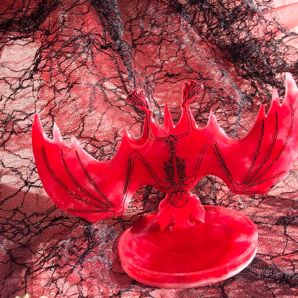 This bloody jewelry stand has been in my shop since before Halloween! Priced at $27.77, DM me to get it for just $24 free shipping ♥️🔮