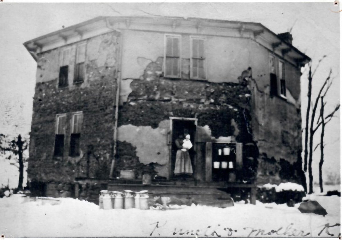 WDMHistory's tweet photo. Join us this Sunday @WDMLibrary the for the Iowa Files & learn about Abraham Clegg’s octagonal house and the accompanying rumors of ghosts and buried treasure on the property! #wdmhs #wdm #iafiles https://t.co/Nh0MwQUErL