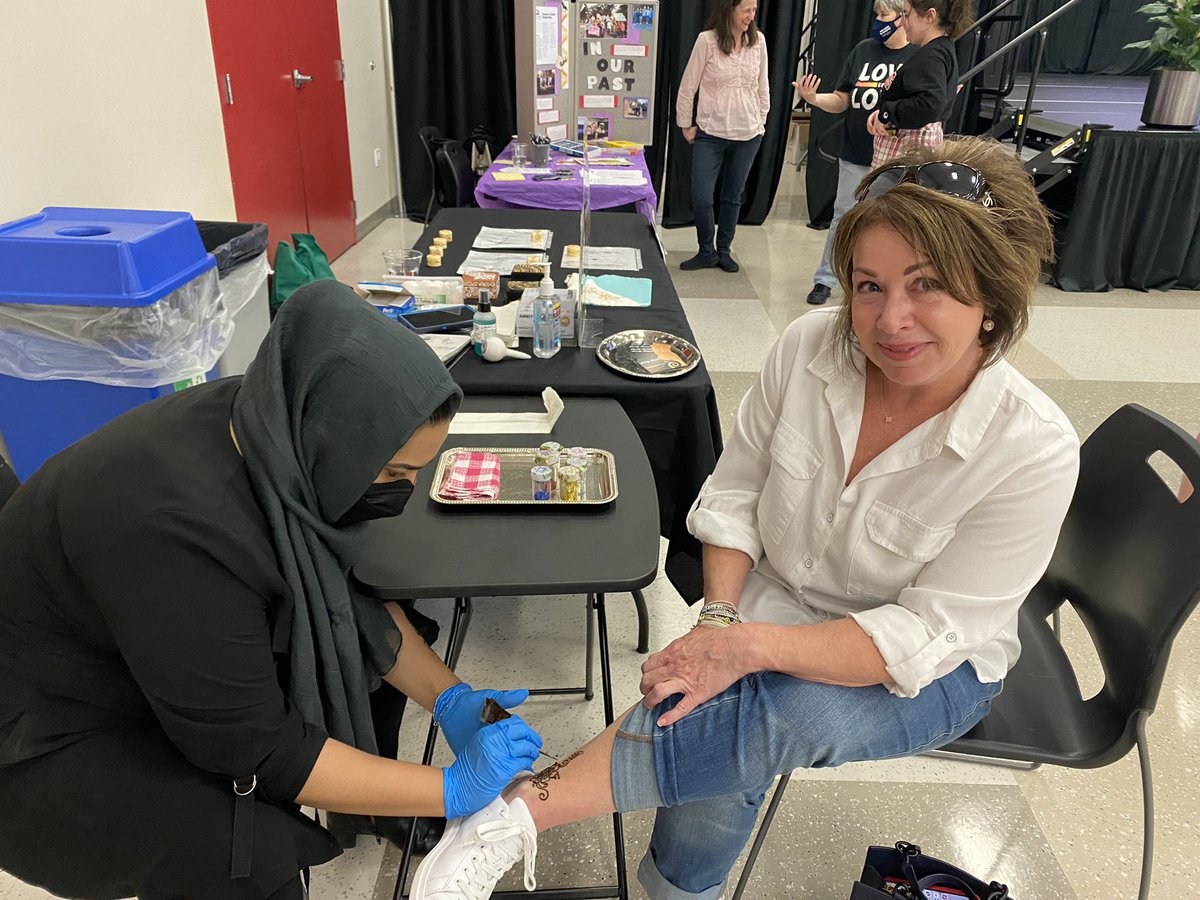 CEPattersonJr's tweet photo. Celebration of international women today at the @ship_cub. Thanks @shippagecenter! And yes, that is @FirstColleen getting a henna tattoo 😏 https://t.co/QkBGfBGCsx