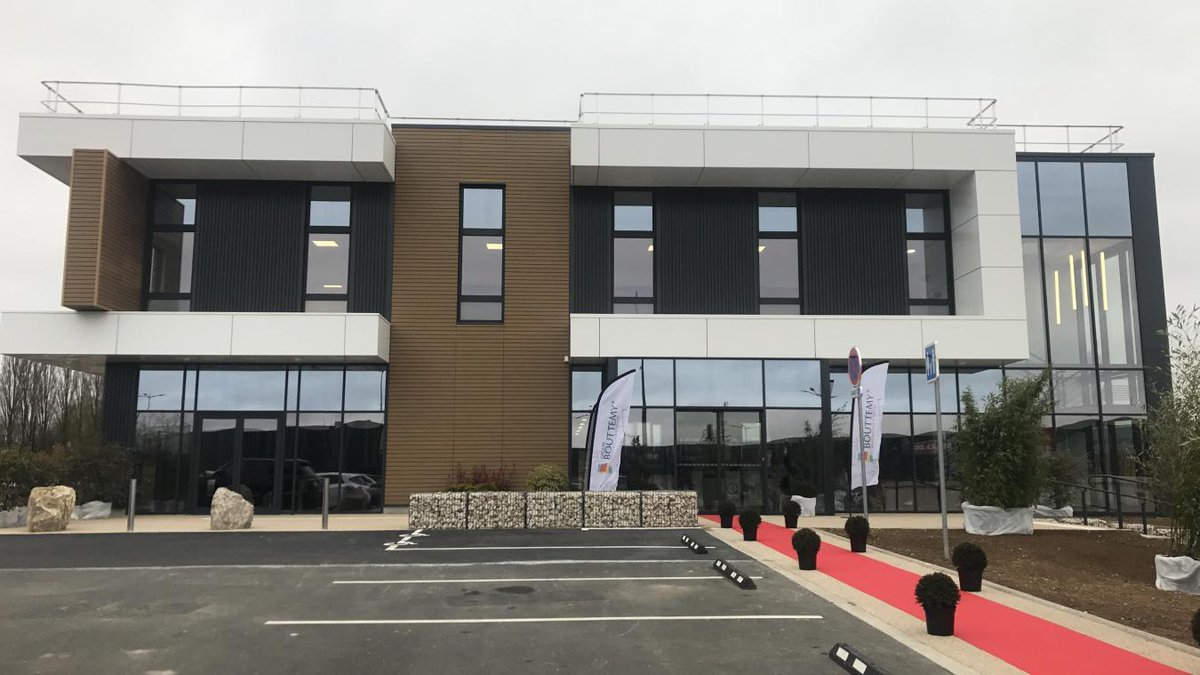 voixdunordarras's tweet photo. Un laboratoire d’imagerie médicale et un centre de soins du sport bientôt ouvert à #Duisans https://t.co/fA8Pp832sh https://t.co/ffWGoJUDVr