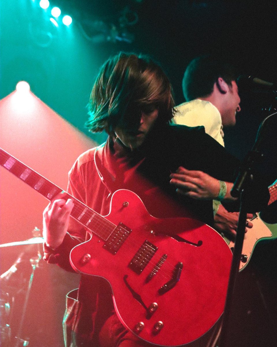 Simple Fiction tweet media