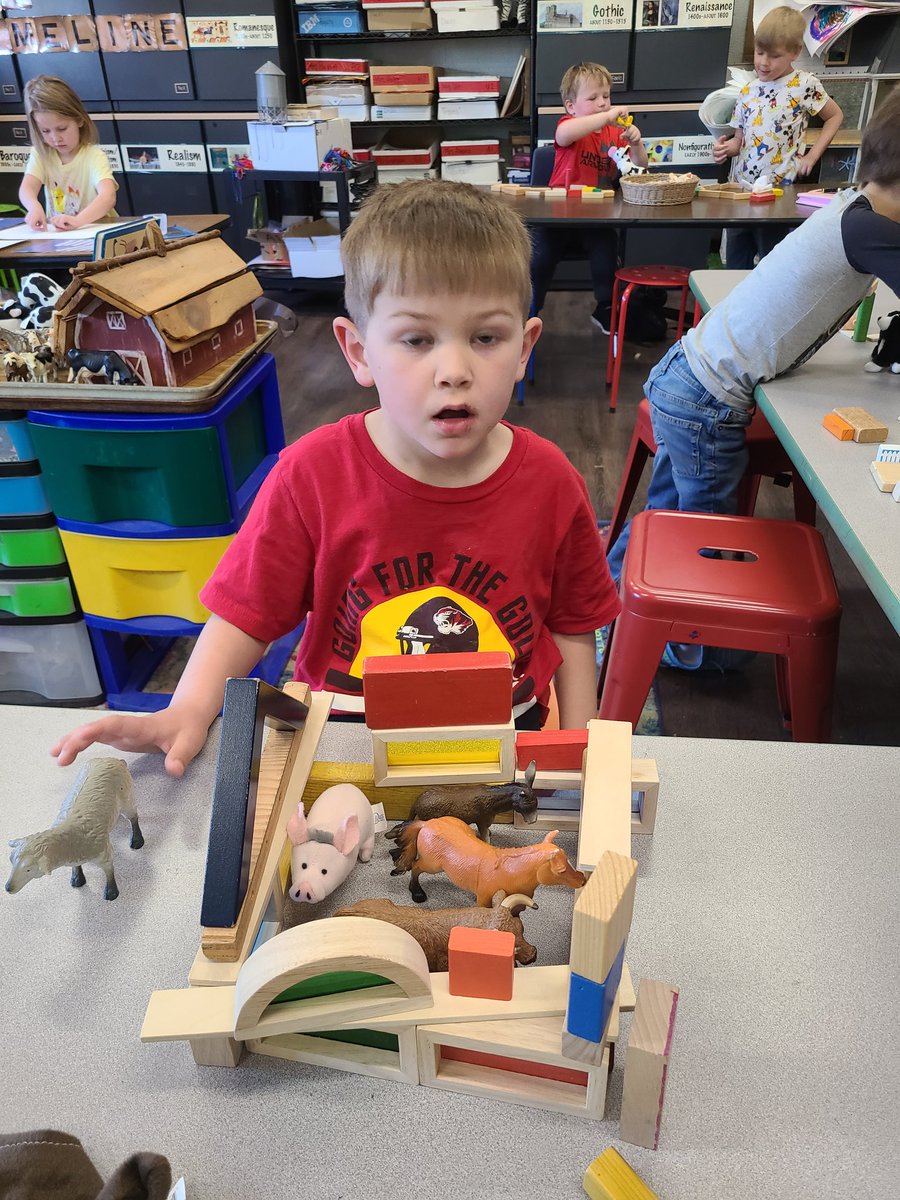 PlattsburgArt's tweet photo. #PreK needs to keep their #farmanimals in! #BuildingBlocks #fencebuilders #TigerLegacy @ChildsSanta @teacherutt https://t.co/zysebxoJh0