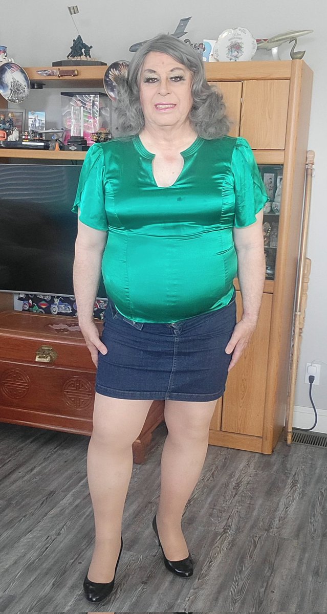 VickieLynn355's tweet photo. #crossdresser
#crossdress
#crossdressing #M2FCD #translesbian #lesbianlover #feminization #trans https://t.co/d8EmYAC4Qf