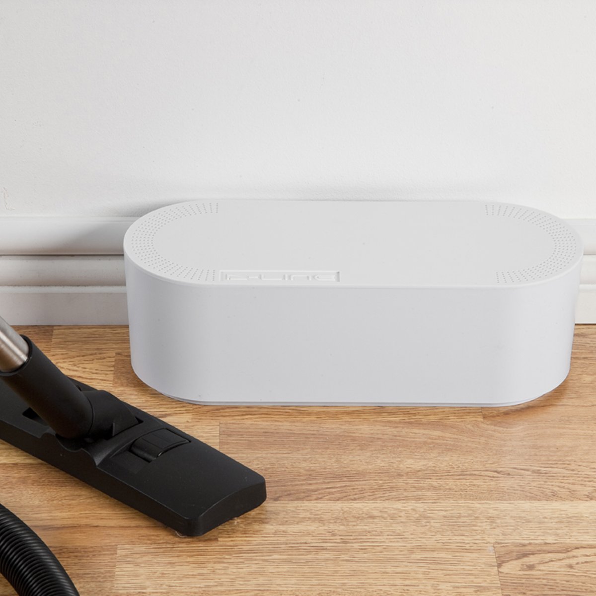 DLineUSA365's tweet photo. Spring Cleaning Time! When you're dusting and vacuuming around your power strips and clusters of cables - remember that a D-Line Cable Management Box is the perfect solution to tidy up cable spaghetti and unsightly power strips. Keep your power strip within reach without taki ... https://t.co/ZmblQcIBDt