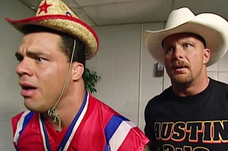 2ndRowWrestling's tweet photo. @WWE @steveaustinBSR Happy 3:16 day! https://t.co/OXc2ZlHnjC