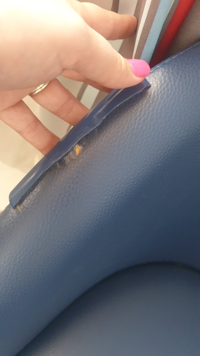 eggneale's tweet photo. @TravelodgeUK please can someone reply to my email regarding the disgusting room we stayed in Saturday night at Ashford https://t.co/mlrElmzoiz