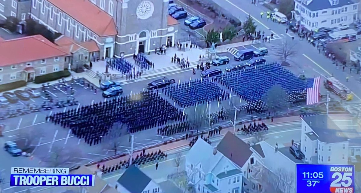 helopilot's tweet photo. A very sad day in Massachusetts. RIP Trooper Bucci. https://t.co/4jyMYhjs4c