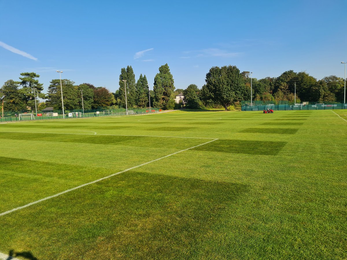 ksports_1's tweet photo. We welcome hundreds of players to the facility as part of our clubs; @KSportsFC➕@KSportsHockey.

Alongside these, we host K Sports Squash➕gym creating opportunity for people to be active.

👉https://t.co/wEqnNnroK0…
📞0844 880 0048
📧 info@ksports.co.uk

#CreatingOpportunity https://t.co/2rZaujJwLJ