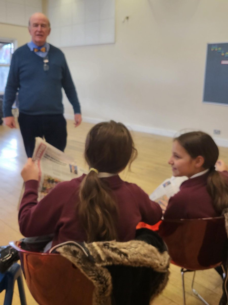 FirsFarm_Sch's tweet photo. Each week 39 Year 5 children meet at lunchtime to read the I newspaper @theipaper  and discuss current events. Our newspaper club is brilliantly organised and run by John Gilbert. The children amaze us with their mature debate and how much they love discussing the news. https://t.co/XsuODGEWMd