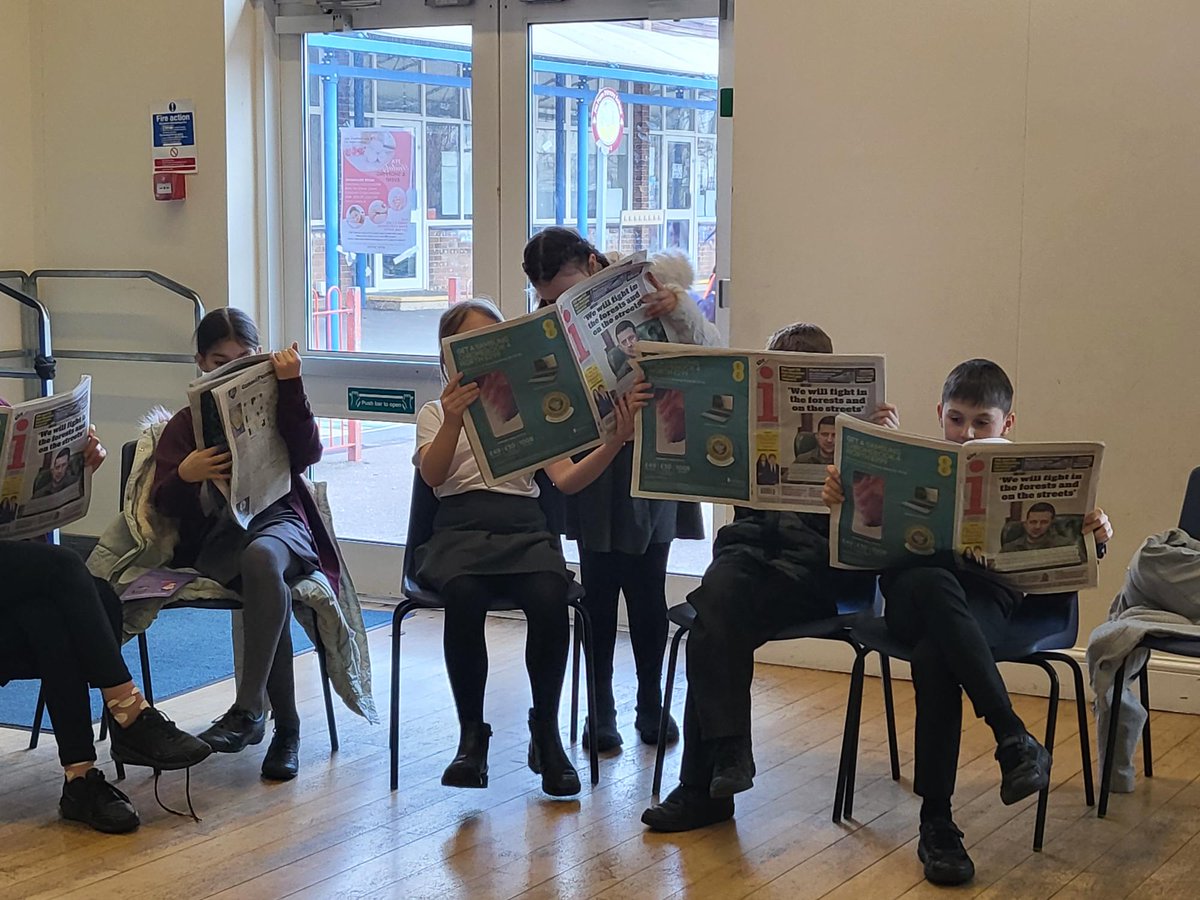 FirsFarm_Sch's tweet photo. Each week 39 Year 5 children meet at lunchtime to read the I newspaper @theipaper  and discuss current events. Our newspaper club is brilliantly organised and run by John Gilbert. The children amaze us with their mature debate and how much they love discussing the news. https://t.co/XsuODGEWMd