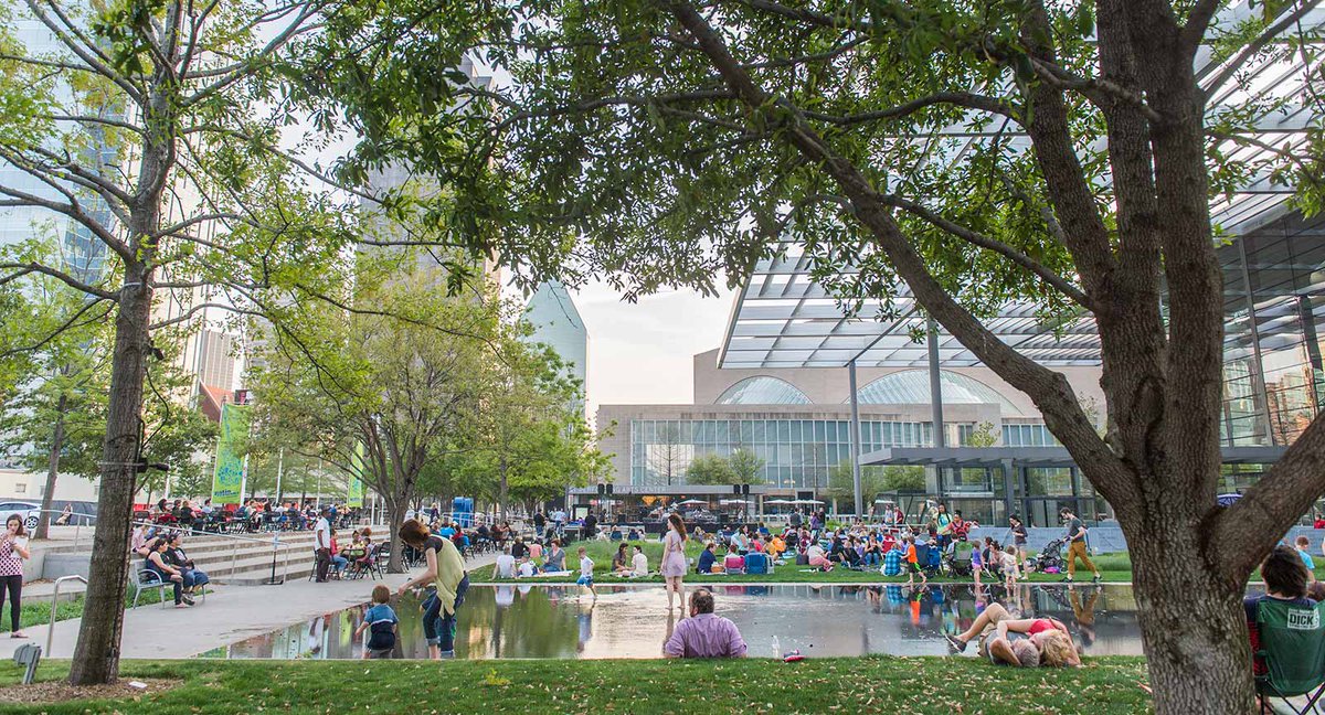 Dallas Arts District tweet media