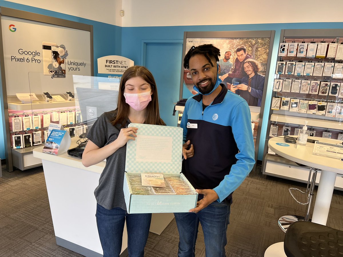 TRTS76's tweet photo. Big shout from from Team Baltimore to @Life_at_TWE  for the sweet appreciation! #lifeatatt @JP_Shanahan_ @JLepordo https://t.co/9CtOchTowZ