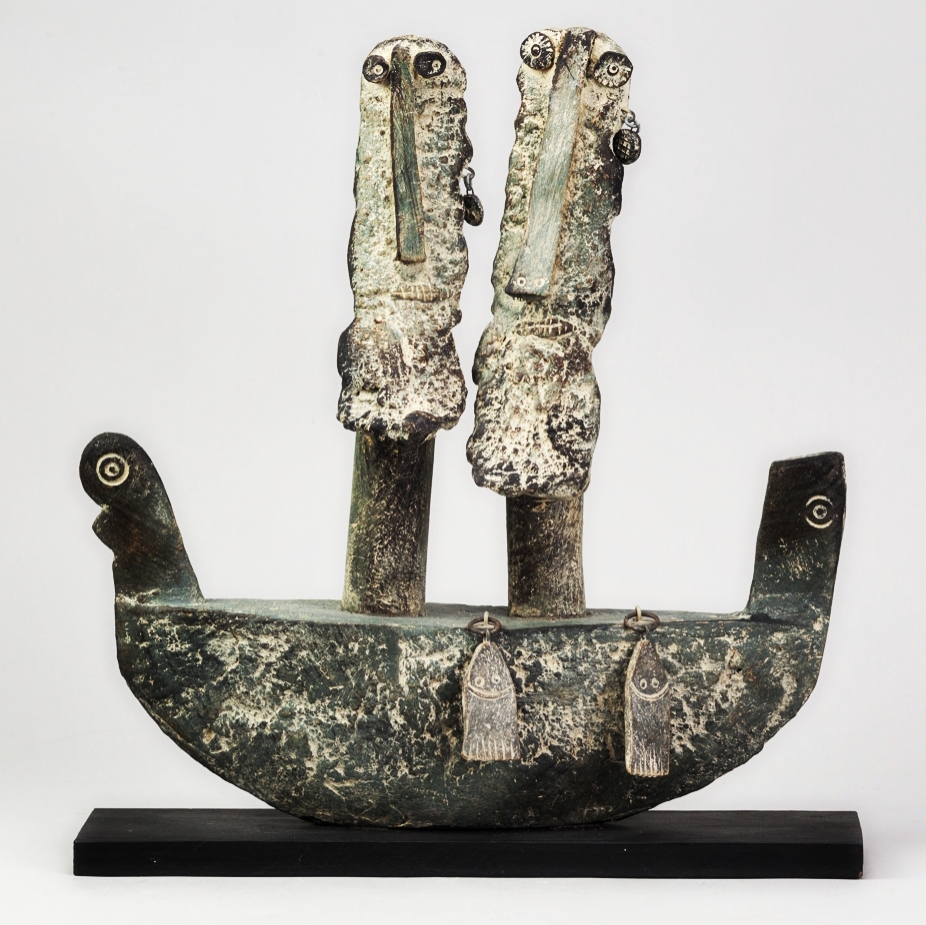 apauctionhouse's tweet photo. A look at some of the pieces under the hammer at our last Studio Ceramics auction. Inviting 2022 entries until Monday 28th March, this is one of the highlights of our year and showcases some of our very specific skill sets here at Adam Partridge. #studioceramic #auction https://t.co/ie7hRGOA8u