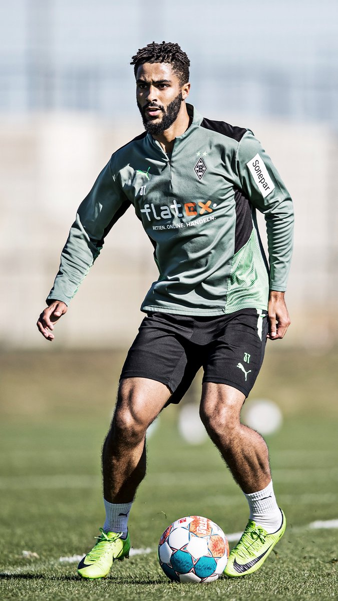 📲 Heute gibt's ein paar Wallpaper vom Birthday Boy <a href="/kbennetts_11/">Keanan Bennetts</a> 🥳 #wallpaperwednesday