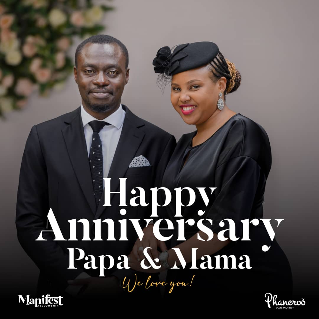 Phanerookampala's tweet photo. Happy Anniversary Papa &amp; Mama 
We love you! ❤️ https://t.co/QknV089GWq