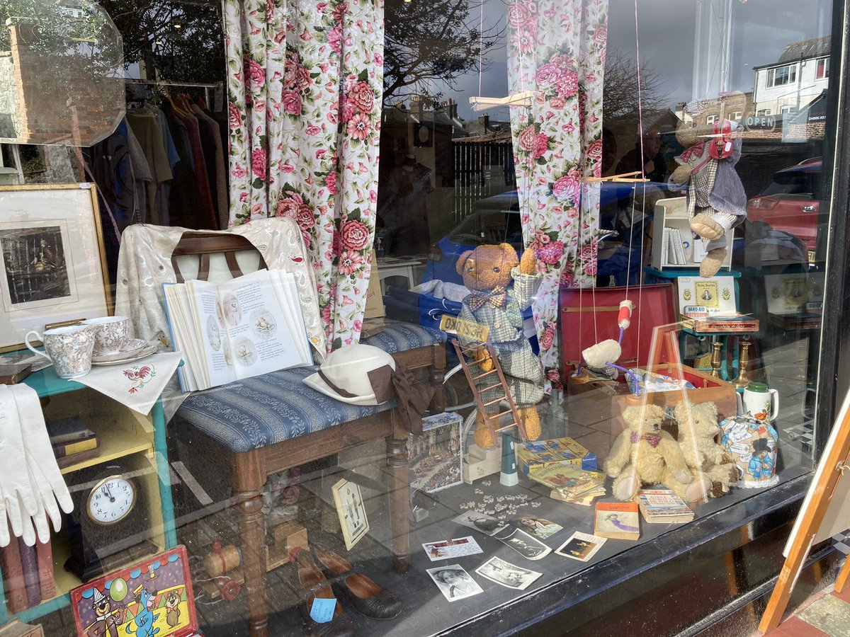 MidDorsetMencap's tweet photo. I spy a wonderful #vintage window display in the Mid Dorset Mencap shop today! 
If you’ve not yet popped in to meet Selina and the team, do go and explore. There’s so many interesting items to buy and tea and cake to enjoy! #charityshop #Dorchester https://t.co/0un79GrYz9