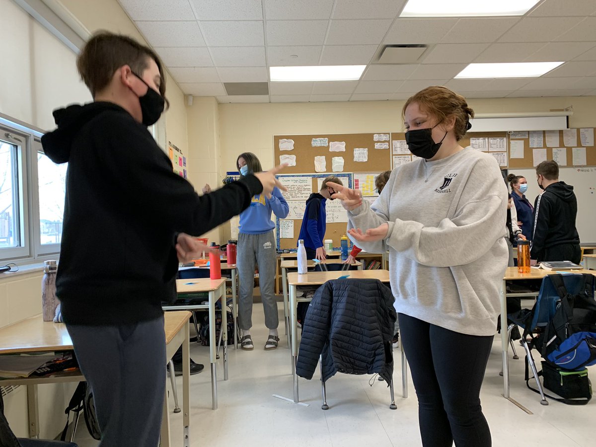 BellewoodBisons's tweet photo. Our grade 8’s actively learning with one another and solving algebraic expressions! Merci Mme Chandler for creating such a positive learning culture! Anyone else get excited when they talk about distributive properties? #Mathematics #BisonProud @gecdsbpro @MathletePearce https://t.co/UCA6tn2DUs