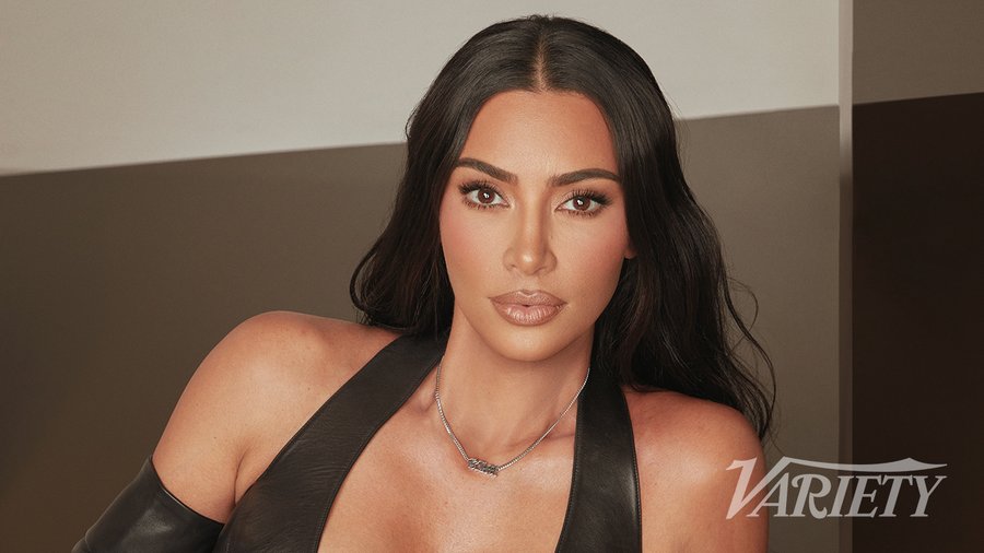 Kim Kardashian Apologizes For Claiming No One Wants To Work￼