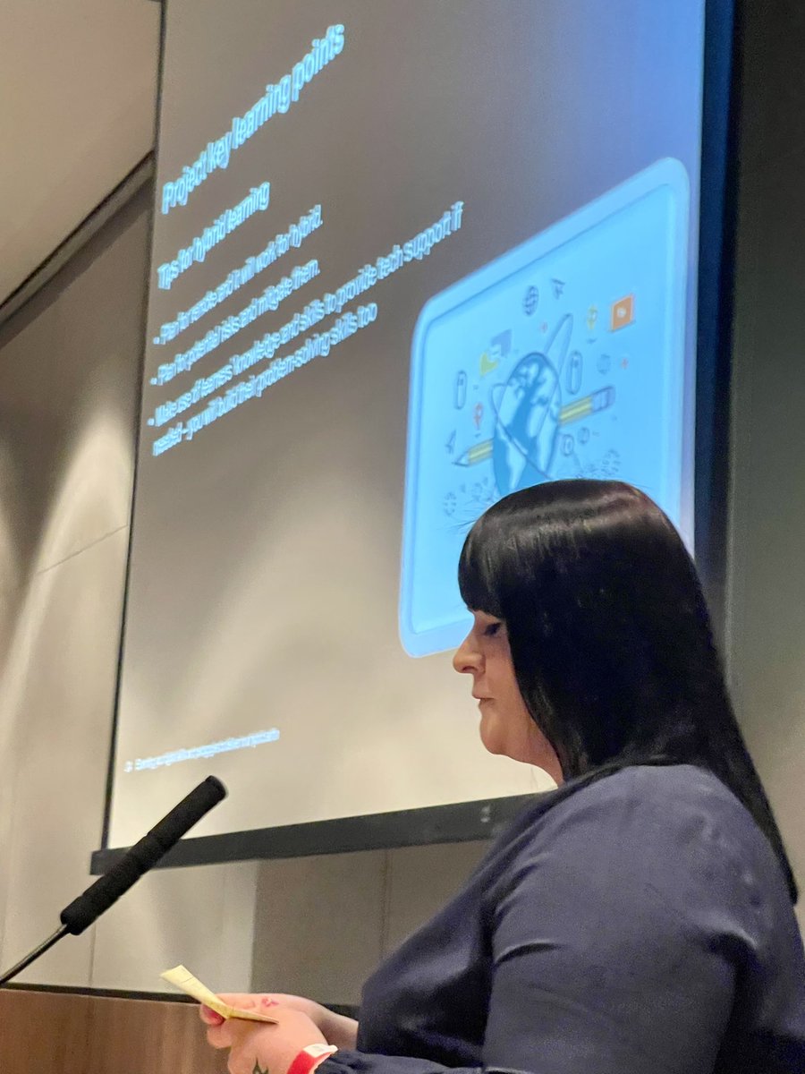vikkiliogier's tweet photo. Fabulous contributions about #Hybrid #TLA from Jesse Jackson and Sophie Allen educators from @Lborocollege #Digifest22 - thank you Chris Thompson @jisc for chairing the session - to find out more about their #EdTechReflections https://t.co/phOjLRBgl2 
#EdTechSwap  #Digifest2022 https://t.co/tGfRZ5ZPtu