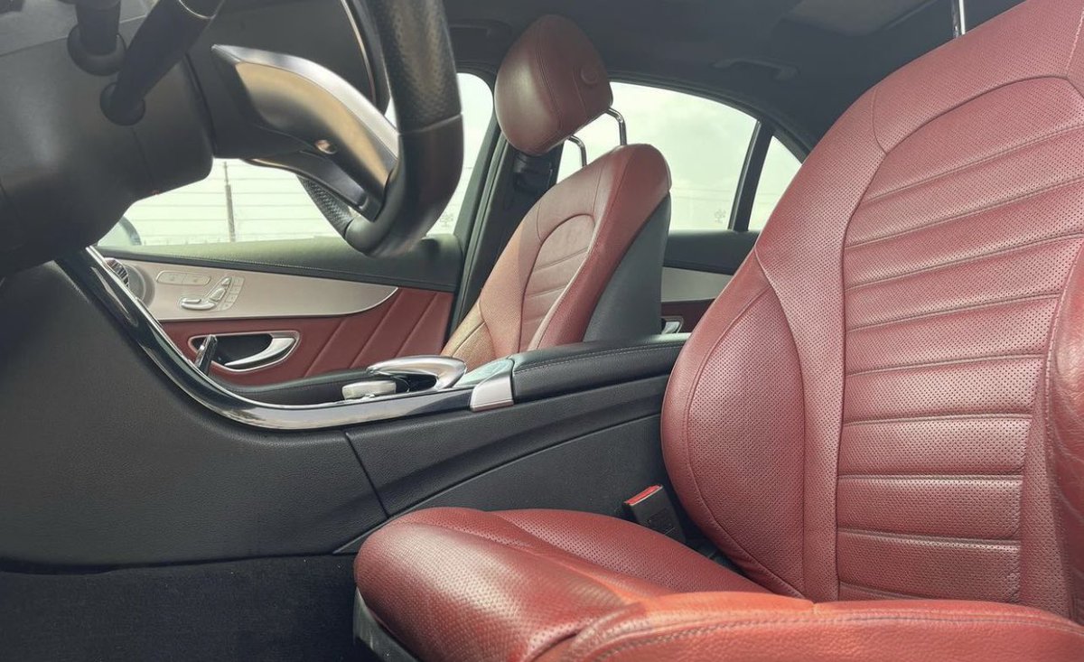 tyautos76's tweet photo. ⚡️⚡️⚡️SUPER SHARP USED MERCEDES BENZ C300 2015. FULL OPTION; KEYLESS, PANORAMIC ROOF, RED INTERIOR, REVERSE CAMERA. 
👉Price: 12.5M Negotiable
👉Kindly 📞08065119924 for Inspection and more details.
📍ABUJA https://t.co/AsjuDdAWfK