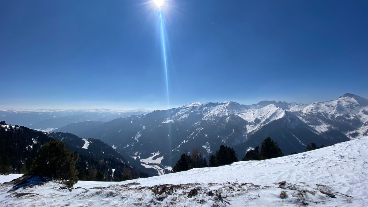 postgut's tweet photo. 💙💛 Winterwunderwelt 💛💙 im Salzburger Lungau 💛💙
#lungau #fanningberg #wintertime #winterzeit #sonnenskilauf #postguttweng https://t.co/5lkSZVEemb